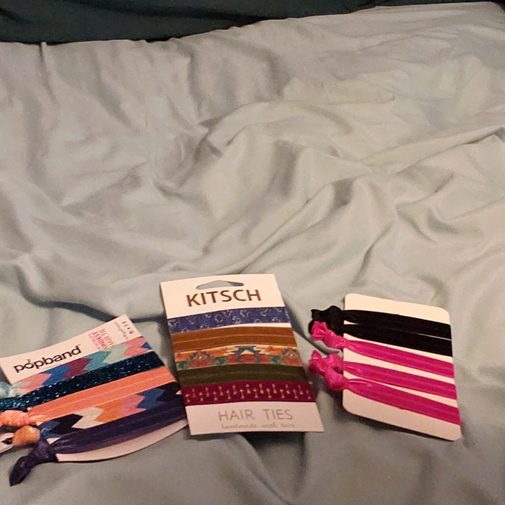 POSHMARK ERROR (Poshmark duplicated my listing and this item already sold)